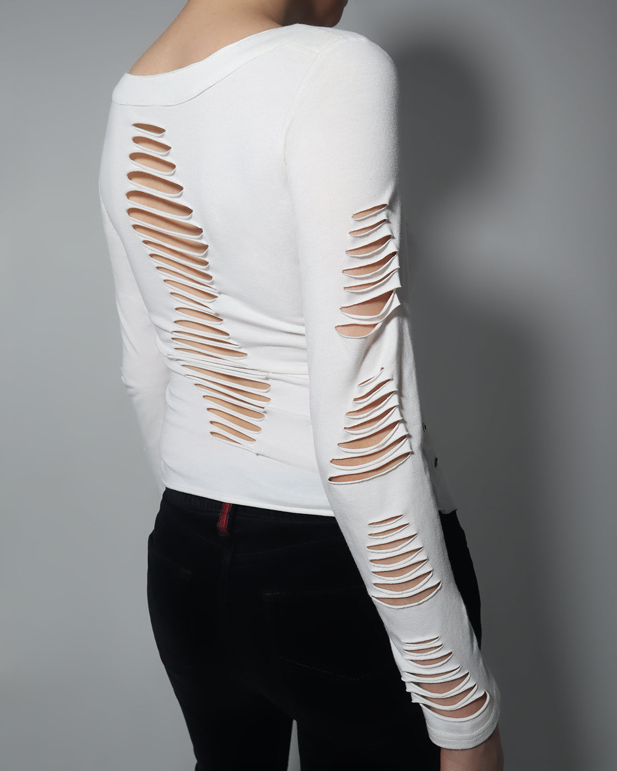 Cut-Out Top 1:14
