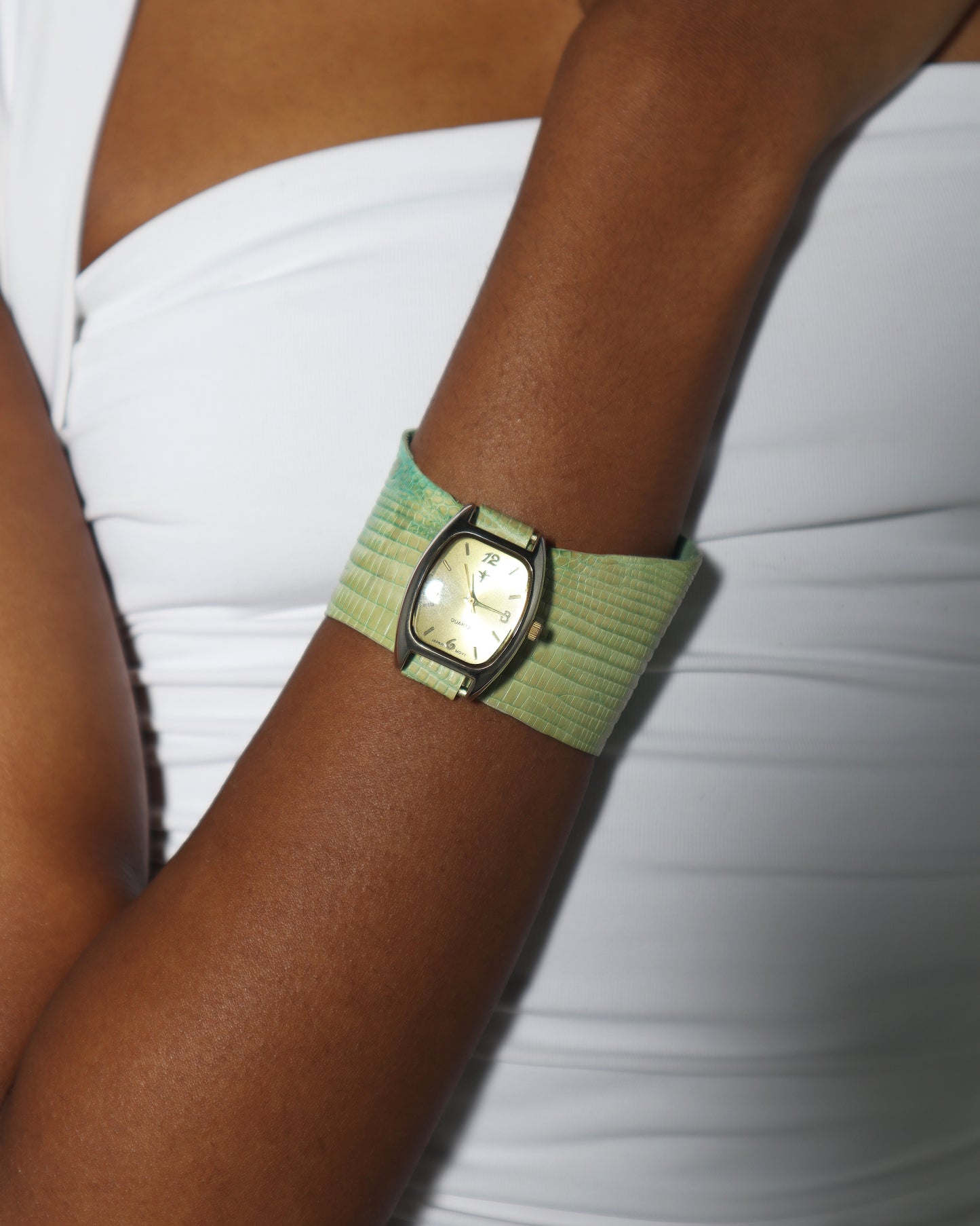 Lizard Snap Bracelet 1:10